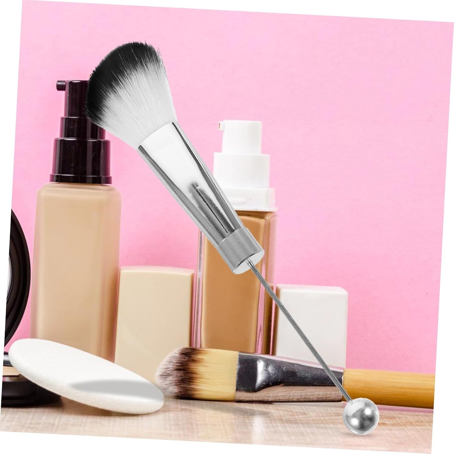 1Set Makeup Brush Set Metal Handle Soft Bristles for Blush and Powder Application Portable Cosmetic Brushes for Travel and Everyday Use